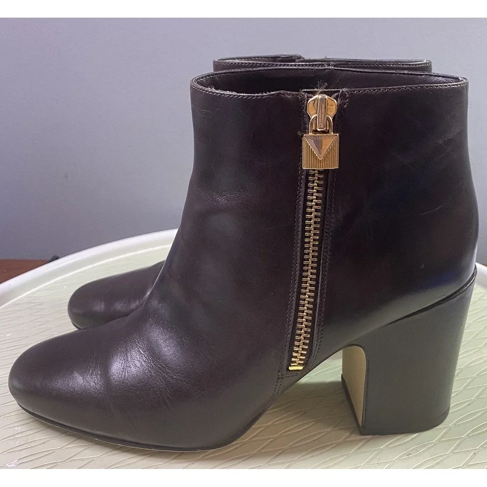 MICHAEL KORS Women Leather Deep Brown Ankle Boot 3.5 inch Heel Gold Hardware 10M